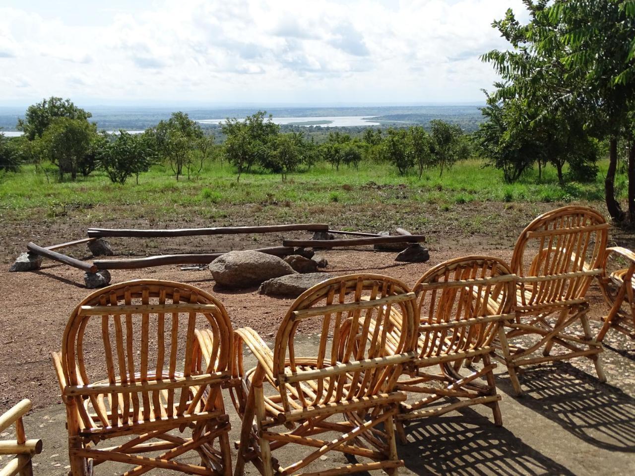 Mama Washindi Lodge Pakwach Екстер'єр фото